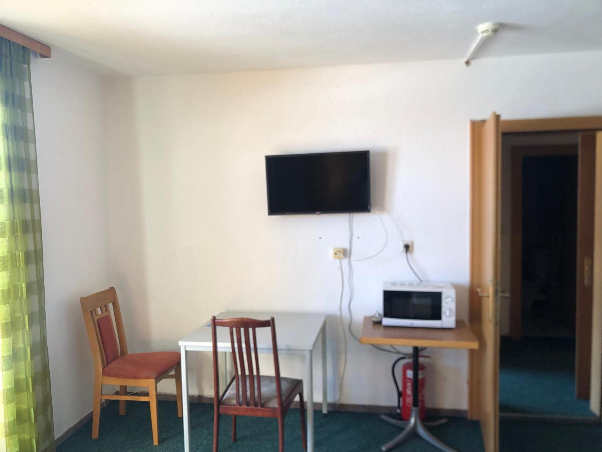 Appartement Gruenfelder オーバーパーファス エクステリア 写真